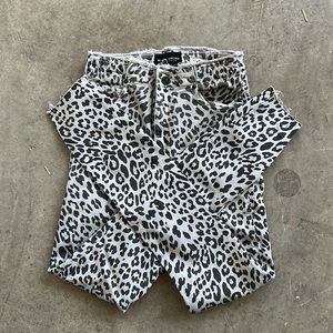 BLACK ORCHID | LEOPARD SKINNY JEANS